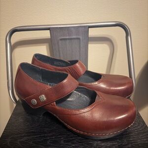 Dansko Brown Leather Mary Jane Clogs Heels EU 40 US 9.5–10